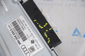Підсилювач аудіо Audi Q5 8R 09-17 тріщина в роз'ємі