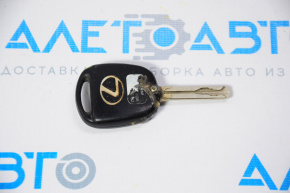 Ключ Lexus RX300 RX330 RX350 RX400h 04-09 3 кнопки, дефект корпусу