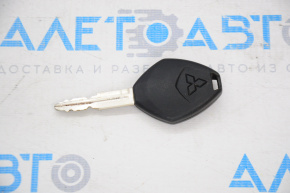 Ключ Mitsubishi Outlander Sport ASX 10-3 кнопки