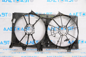 Диффузор кожух радиатора голый Lexus ES350 13-18 обломы креплений