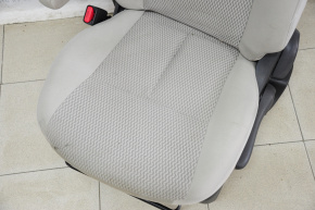 Сидіння водія Nissan Versa Note 13-19 без airbag, механічні, ганчірка сіра