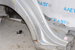 Четверть крыло задняя правая Toyota Prius V 12-17 серебро, вмятины