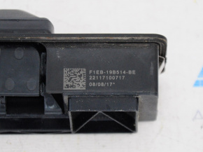 Кнопка открывания крышки багажника с подсветкой номера,под камеру Ford Focus mk3 15-18 рест 4d