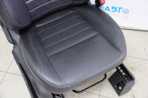 Пассажирское сидение Ford C-max MK2 13-18 с airbag, механич, кожа черн