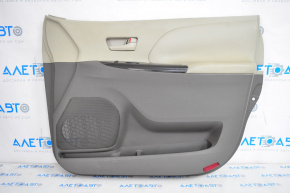 Обшивка двери карточка передняя правая Toyota Sienna 11-12 бежевая, потерта кожа