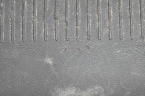 Накладка проема багажника Dodge Dart 13-16 затерта, царапины