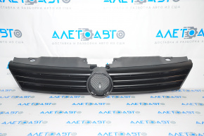 Решетка радиатора grill VW Jetta 11-14 USA новый TW неоригинал
