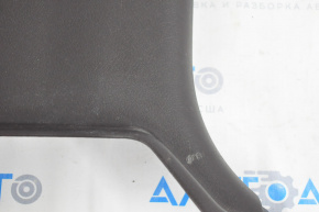 Накладка центральной стойки нижняя правая Toyota Sequoia 08-16 черн, царапины