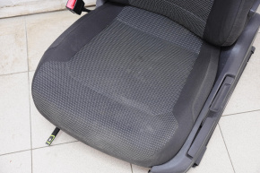 Водійське сидіння VW Passat b8 16-19 USA без airbag, хутро, ганчірка чорна, немає ручки