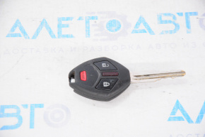 Ключ Mitsubishi Outlander 14-21 три кнопки, разбит корпус