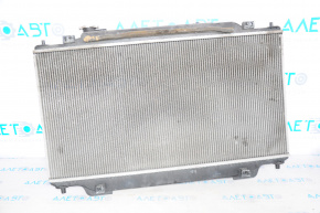 Радиатор охлаждения вода Mazda 3 14-18 BM 2.0 2.5
