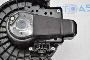 Мотор вентилятор печки Toyota Prius 30 10-15