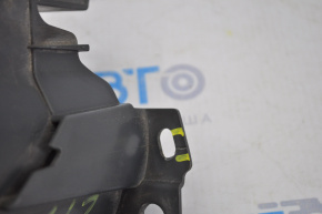 Заглушка ВТФ прав Toyota Prius 30 10-12 дорест, тріщина в креп