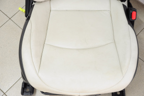 Пассажирское сидение Toyota Prius 50 16- с airbag, механич, кожа белая с черн