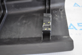 Накладка проема багажника Ford Escape MK3 13-15 черн, царапины, слом направляющие