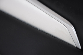 Обшивка дверей картка перед лев Infiniti QX50 19- черн, затерта накладка