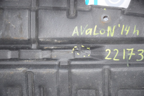 Защита двигателя левая Toyota Avalon 13-18 надрывы, царапины