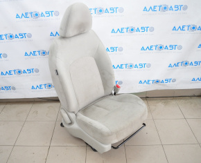 Пассажирское сидение Nissan Versa 12-19 usa без airbag, механич, тряпка серый, под чистку