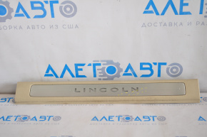 Накладка порога передняя правая Lincoln MKZ 13-16 бежевая, хром с подсветкой, царапины