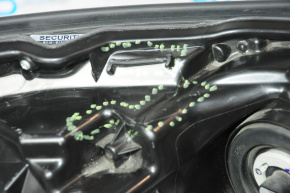 Фара передняя левая Toyota Highlander 17- голая светлая, галоген, трещина корпус, слом креп