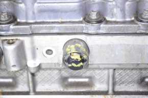 Головка блока цилиндров ГБЦ в сборе Jeep Cherokee KL 14- 2.4 с крышкой, сломаны фишки акт