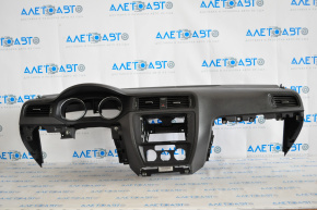 Торпедо передняя панель без AIRBAG VW Jetta 11-18 USA черн