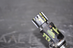 Клапан фазорегулятора Hyundai Veloster 12-15 1.6, сломано крепление