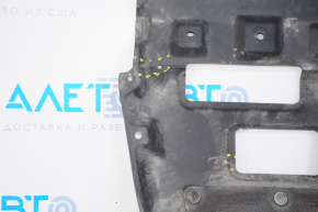Защита двигателя центральная Toyota Prius 30 10-15 нет фрагмента, надрывы