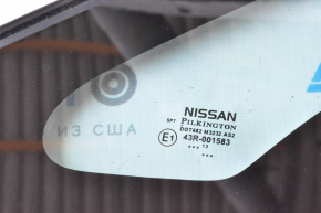 Форточка глухое стекло передняя левая Nissan Leaf 13-