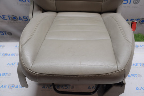 Пассажирское сидение Ford Escape MK3 13-19 с airbag, механич, кожа серое надрывы