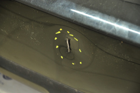 Бампер задний голый Subaru Outback 15-19 черный, вмятины, надрывы, трещина в креп