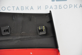 Накладка центральной стойки правая Mini Cooper Countryman R60 10-16 красный, царапины, слом кр