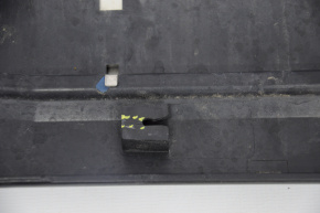 Накладка двери нижняя задняя левая Fiat 500L 14- с хромом, черная, слом креп