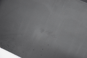 Накладка проема багажника Ford Escape MK4 20- черная, царапина
