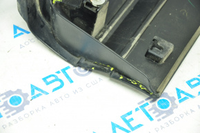 Накладка двери нижняя передняя правая Mitsubishi Eclipse Cross 18- надлом креплений