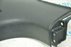 Накладка передней стойки нижняя левая Jeep Compass 11-16 черн, затерта
