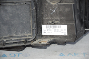 Фара передняя правая голая Audi Q5 8R 09-12 дорест галоген