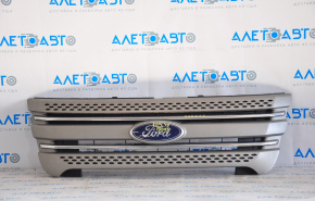 Решетка радиатора grill с каркасом и хромом в сборе Ford Explorer 11-15 дорест,с эмблем, тычки