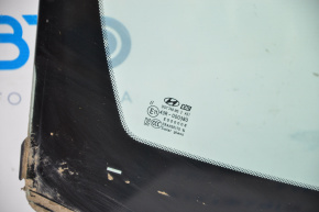 Лобовое стекло Hyundai Sonata 15-19 песок, тычки