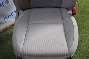 Пасажирське сидіння Subaru Forester 14-18 SJ без airbag, механіч, ганчірка сіра, під хімчистку