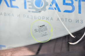 Лобовое стекло Lexus CT200h 11-17 не ориг, воздух по кромке