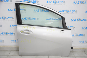Дверь голая передняя правая Nissan Versa Note 13-19 серебро K23, вмятины, тычки