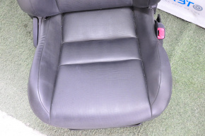 Пасажирське сидіння Lexus CT200h 11-17 з airbag, механічні, шкіра черн