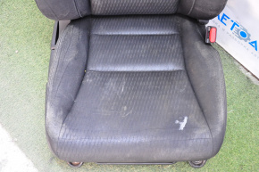Пасажирське сидіння Honda Accord 13-17 без airbag, ганчірка черн, механічні, затерте