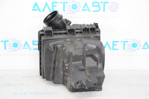 Корпус повітряного фільтра Ford Fusion mk5 13 1.5T 1.6T 2.0T відламаний шматок