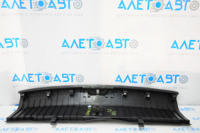 Накладка отвору багажника VW Passat b7 12-15 USA чорна, подряпини
