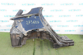 Четверть крыло задняя правая Lexus CT200h 11-17 черная, тычки