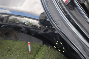Четверть крыло задняя правая Lexus CT200h 11-17 черная, тычки
