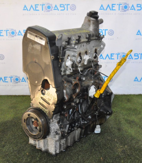 Двигун VW Jetta 11-18 USA 2.0 102к, запустився, зламана шахта щупа
