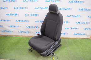 Водительское сидение VW Jetta 11-18 USA без airbag, механич, тряпка черн